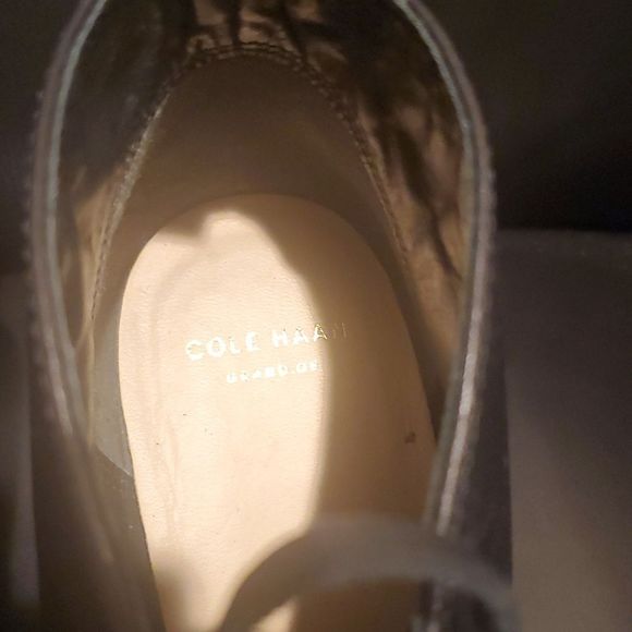 COLE HAAN Balthasar Chukka Leather Wedge Ankle Boots - Size 8 1/2 - Picture 8 of 11